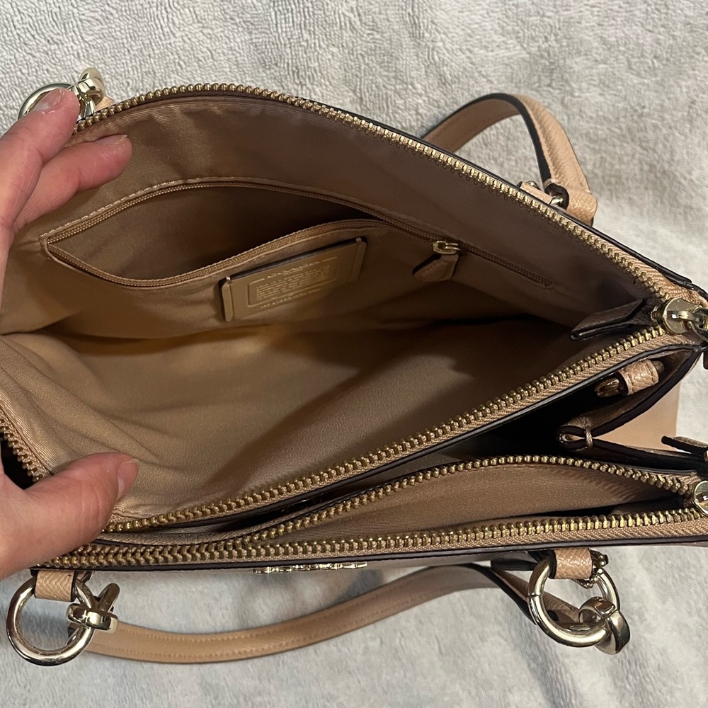 Coach peach/nude Christie - Picture 8 of 14